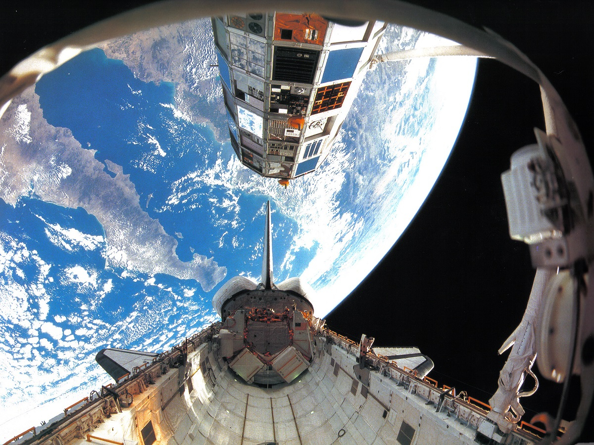 Deployment of the Long Duration Exposure Facility (LDEF) from the cargo bay of the Space Shuttle Orbiter Challenger STS-41C mission. 1984. Source: NASA